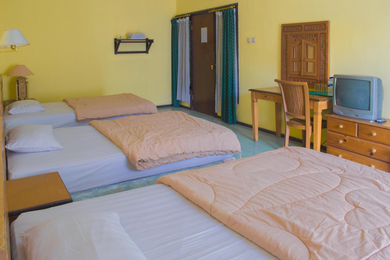 Foresta Inn Family Resort Prigen Εξωτερικό φωτογραφία