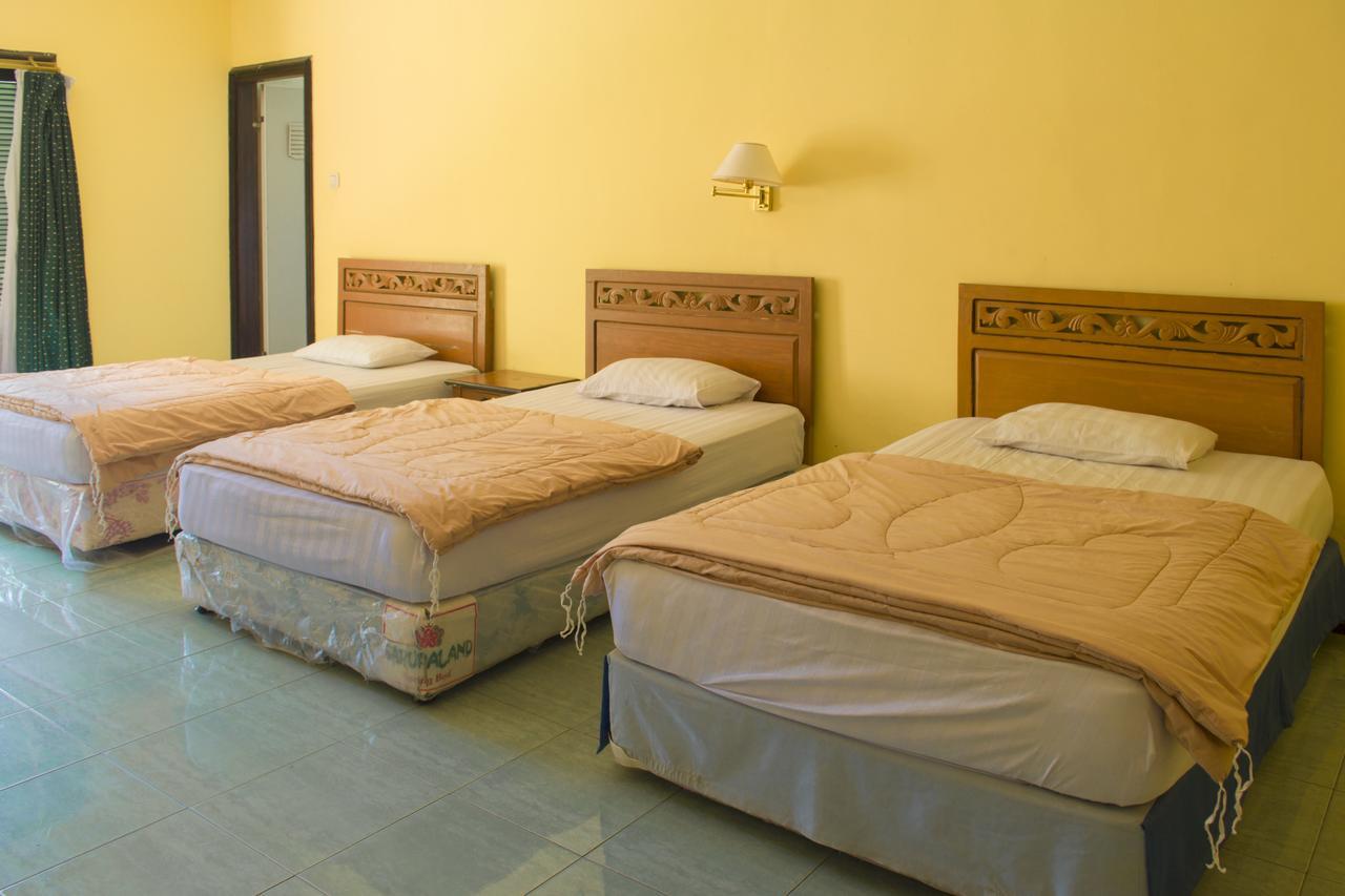 Foresta Inn Family Resort Prigen Εξωτερικό φωτογραφία