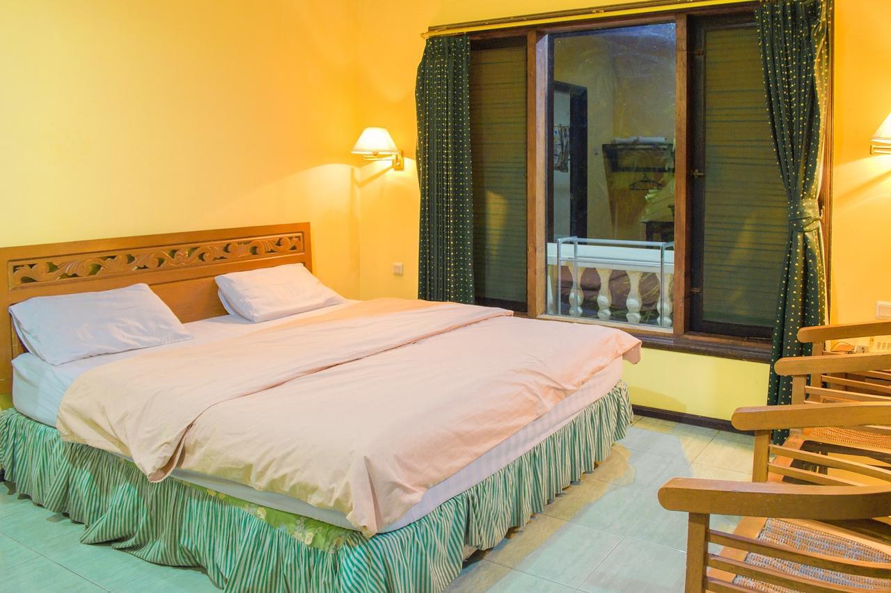 Foresta Inn Family Resort Prigen Εξωτερικό φωτογραφία